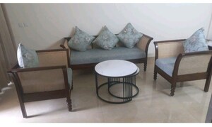 Living Room in 2.5 BHK Builder Floor at Signature Global Park, Sohna Sector 36 – for Rent