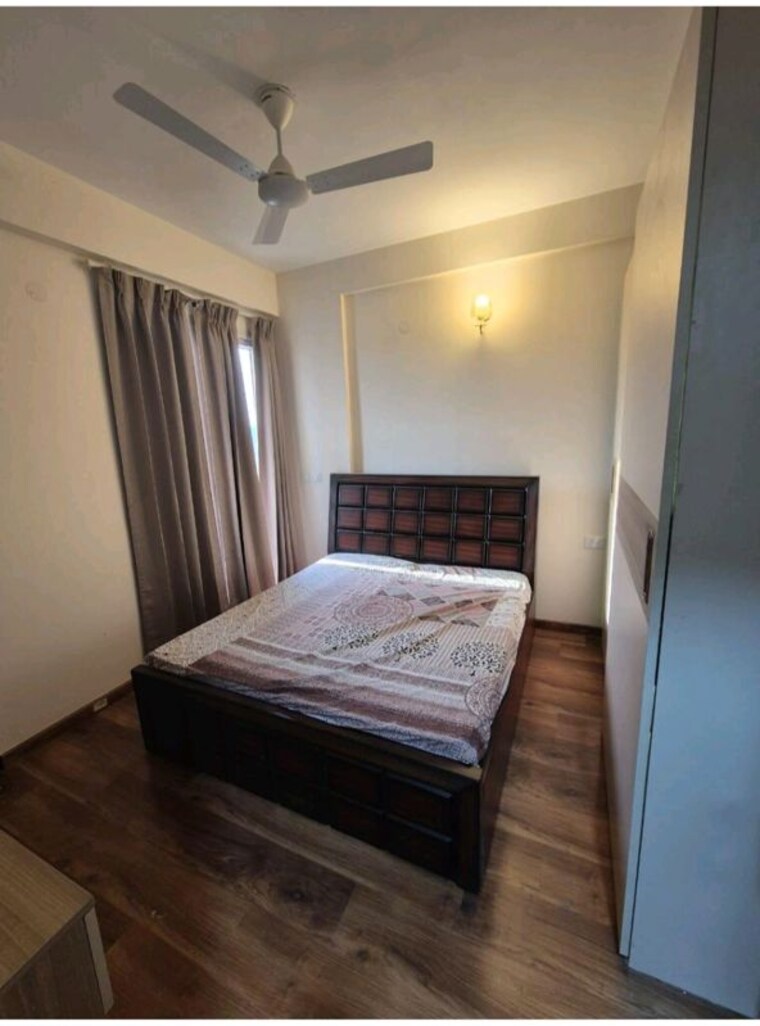 Bedroom, signature-global-park 2.5 Bedroom 1120 Sq.Ft. Builder Floor In Sohna Sector 36 Gurgaon 10297332