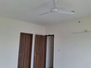 Building Lobby in 3 BHK Apartment at Kohinoor Shangrila, Pimpri – for Rent