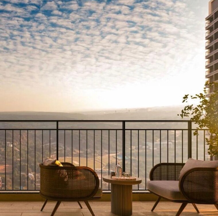 Balcony, sobha-crescent 3.5 Bedroom 2677 Sq.Ft. Apartment In Sector 63a Gurgaon 10297333