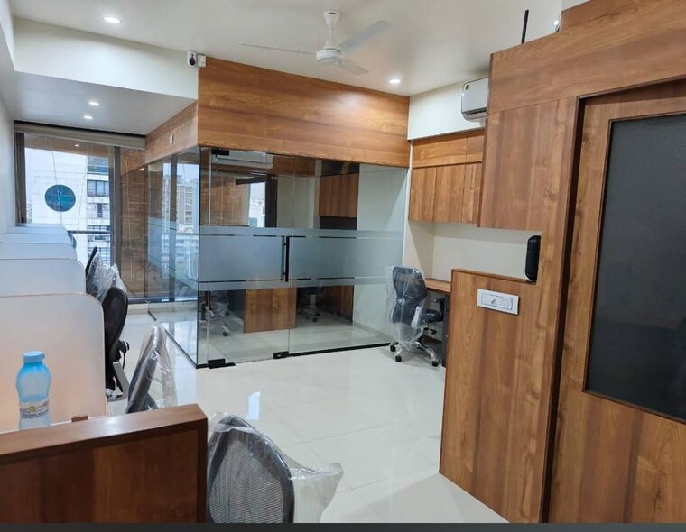 Team Area, ratnanjali-square Commercial Office Space 659 Sq.Ft. In Jodhpur Ahmedabad 10297374