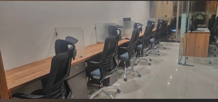 Team Area, ratnanjali-square Commercial Office Space 659 Sq.Ft. In Jodhpur Ahmedabad 10297374