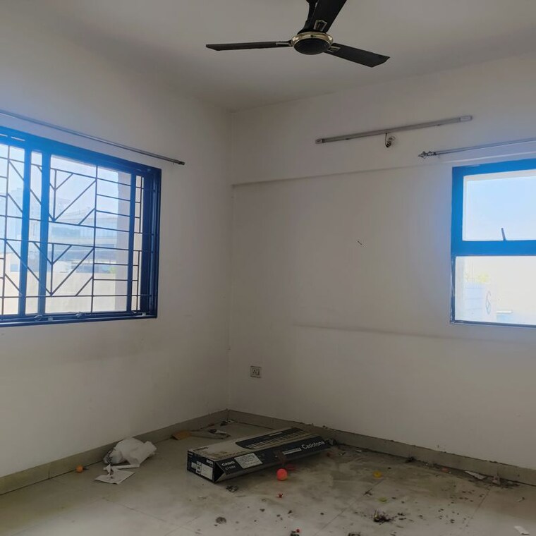 Room, magarpatta-city-roystonea 2 Bedroom 1200 Sq.Ft. Apartment In Hadapsar Pune 10297363