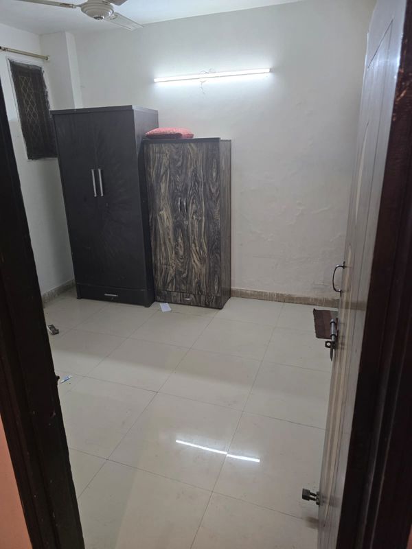 3 BHK Builder Floor For Rent in Sewak Park