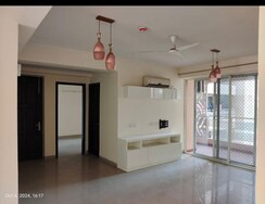 3 BHK + Servant Room Apartment For Sale in Solutrean Caladium
