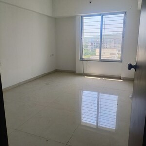 Room in 2 BHK Apartment at Gada Anutham, Hadapsar – for Rent