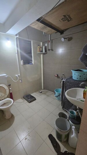 Team Area in 3 BHK Apartment at Pawar Enclave, Hadapsar – for Rent