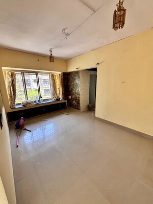 1 BHK Apartment For Rent in Rawalpada
