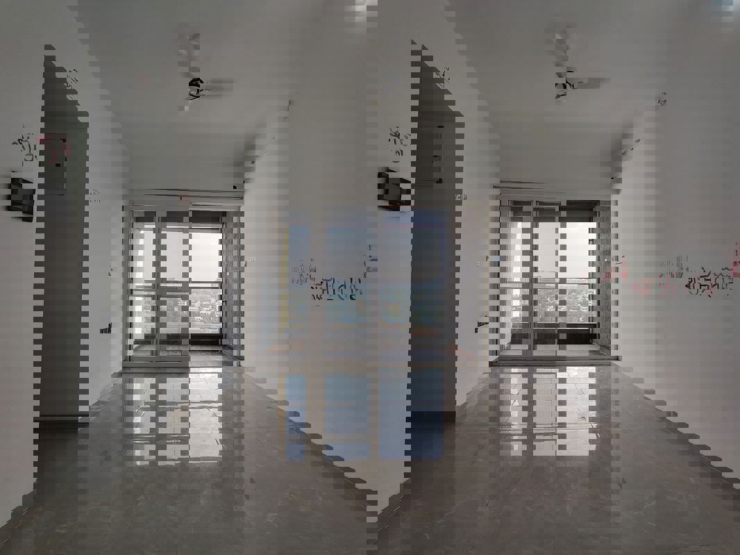 2 BHK 800 Sq.Ft. Apartment in Pristine Allure