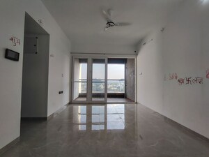 2 BHK Apartment For Rent in Pristine Allure, Kharadi