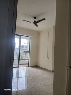 2 BHK + Basement Apartment For Rent in Paranjape Gloria Grand