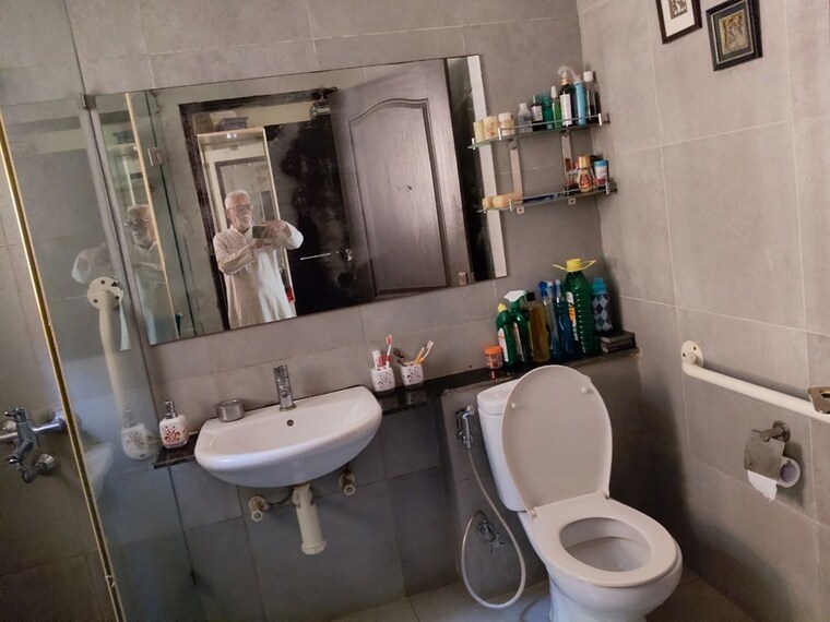 Bathroom, ashiana-utsav-apartments 3 Bedroom 1739 Sq.Ft. Villa In Lavasa Pune 6019350