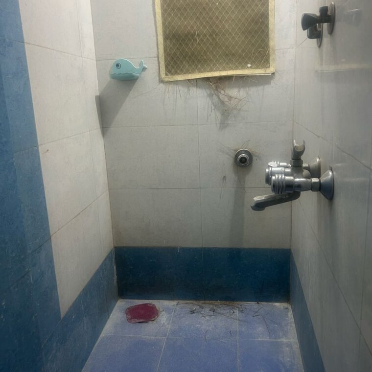 Bathroom, pooja-park-chs-mira-road 2 Bedroom 650 Sq.Ft. Apartment In Hatkesh Udhog Nagar Thane 10297633