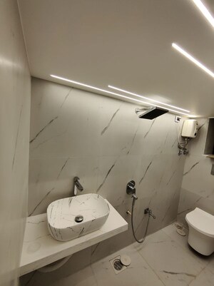 Bathroom in 1 RK Apartment at Dwarka Apartment Vile Parle East, Vile Parle East – for Rent