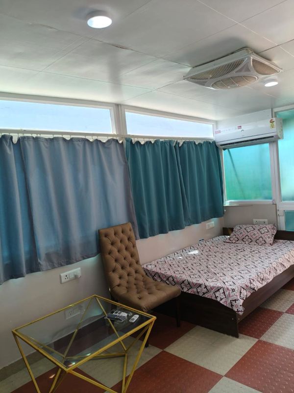 1 BHK Builder Floor For Rent in East Of Kailash