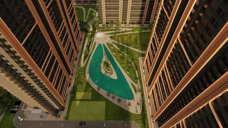 4 BHK + Pooja Room,Servant Room,Study Room,Extra Room,Basement,Store Room 2305 Sq.Ft. Apartment in M3M Crown