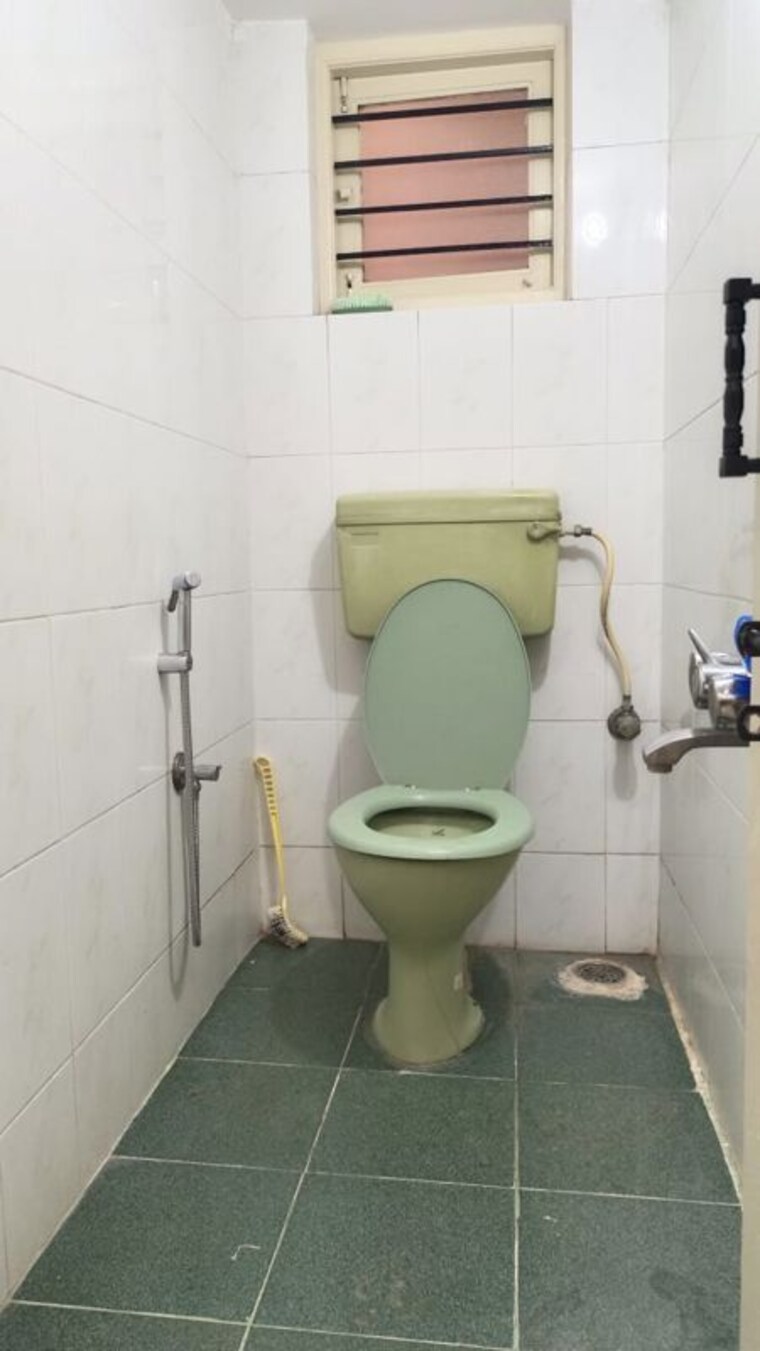 Bathroom, gm palya 2 Bedroom 1300 Sq.Ft. Independent House In Gm Palya Bangalore 10297637
