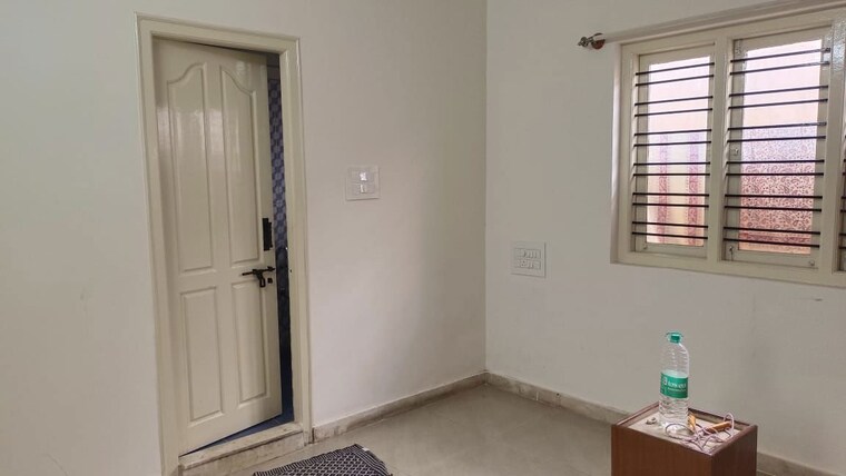 Room, gm palya 2 Bedroom 1300 Sq.Ft. Independent House In Gm Palya Bangalore 10297637