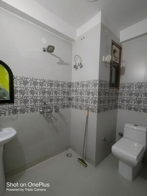 Bathroom in 1 BHK Builder Floor at Dwarka Mor – for Rent