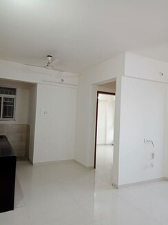 1 BHK Apartment For Rent in Kohinoor Tinsel County
