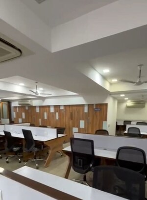  Office Space For Rent in Satellite