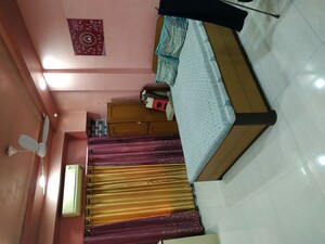 Room in 3 BHK Apartment at Ganeshwadi – for Sale
