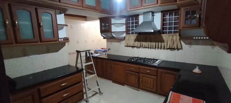 Kitchen, thrissur road 3 Bedroom 1350 Sq.Ft. Apartment In Thrissur Road Thrissur 10297771