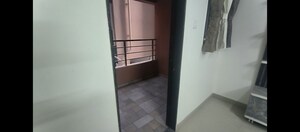 Room in 2 BHK Apartment at Kharadi – for Rent
