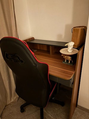 Furnished Amenities in 2 BHK Apartment at Prestige Jasdan Classic, Mahalaxmi – for Rent