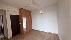 1 BHK Apartment For Sale in Hiranandani Queensgate
