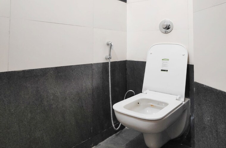 Bathroom, bhagwan nagar Pg For Boys & Girls In Bhagwan Nagar 10281647