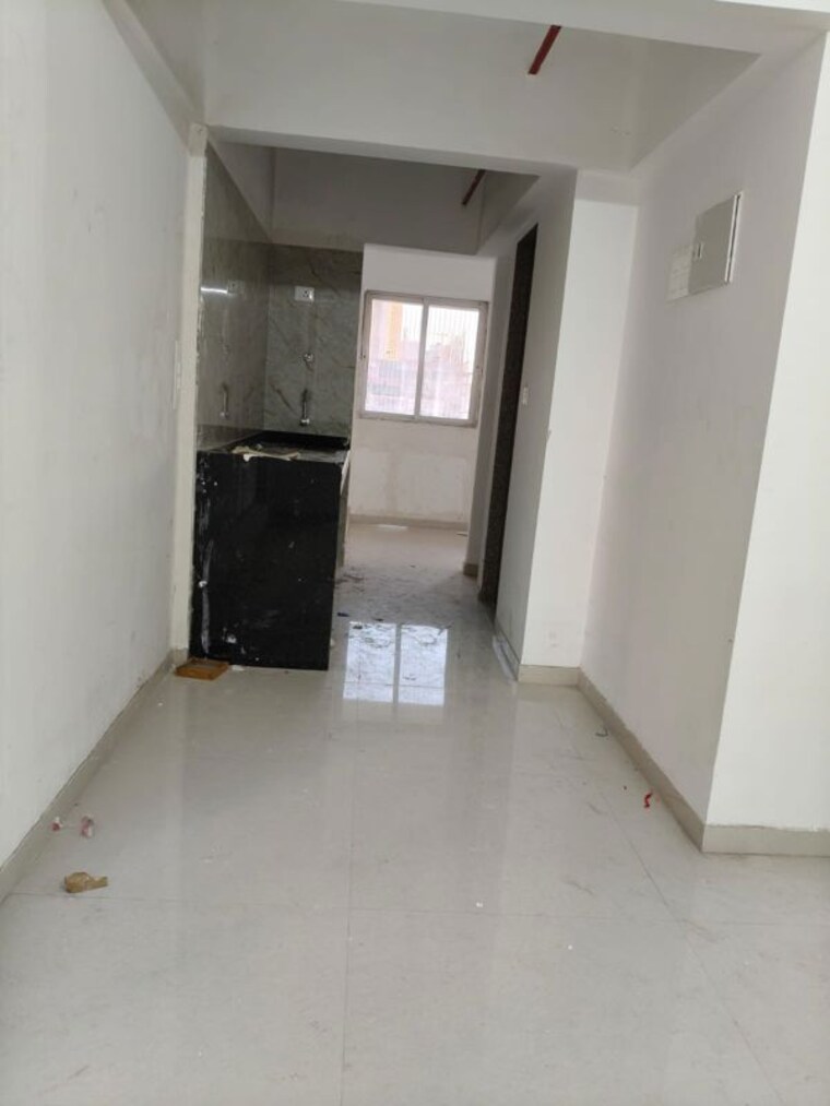 Room, goregaon west 1 RK 400 Sq.Ft. Apartment In Goregaon West Mumbai 10297811