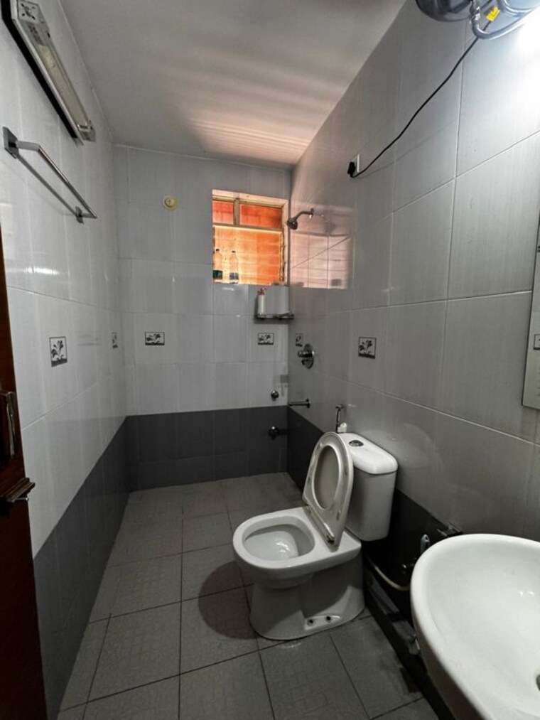 Bathroom, porvorim 2 Bedroom 1000 Sq.Ft. Apartment In Porvorim Goa 10297825