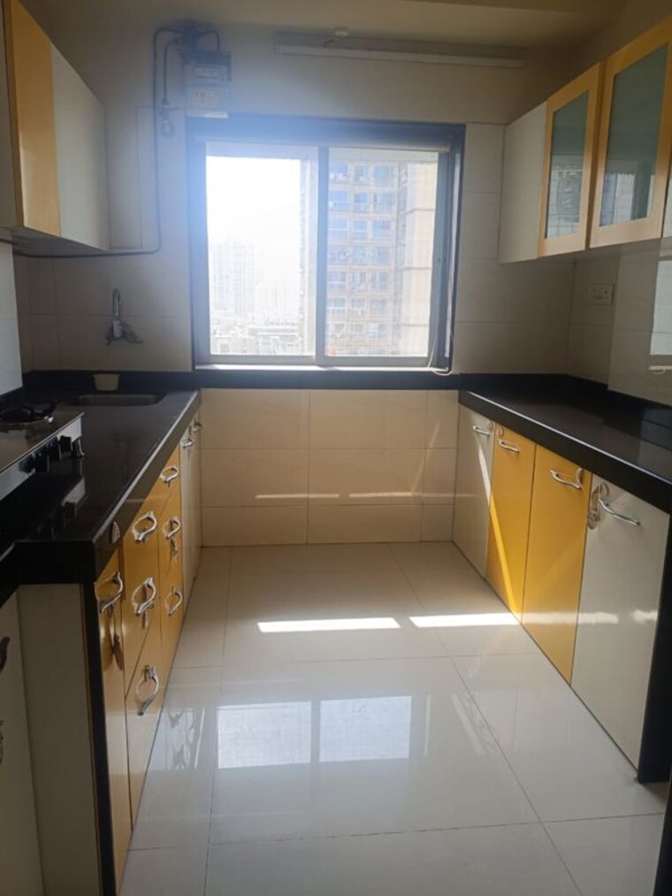 Kitchen, churi wadi 2 Bedroom 820 Sq.Ft. Apartment In Churi Wadi Mumbai 10297813