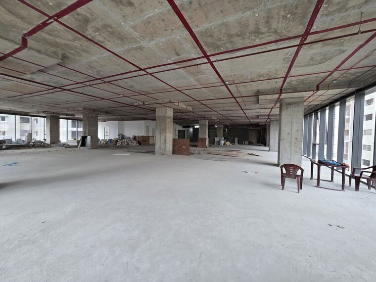  Parking, madhapur Commercial Office Space 8000 Sq.Ft. In Madhapur Hyderabad 10297837