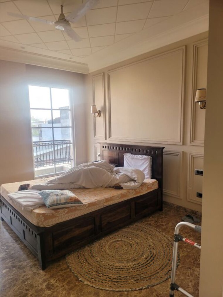 Bedroom, sushant lok i 3 Bedroom 215 Sq.Yd. Builder Floor In Sushant Lok I Gurgaon 10297854