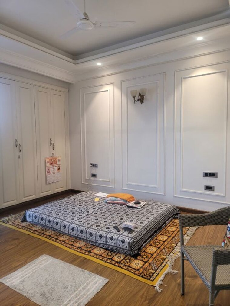 Bedroom, sushant lok i 3 Bedroom 215 Sq.Yd. Builder Floor In Sushant Lok I Gurgaon 10297854