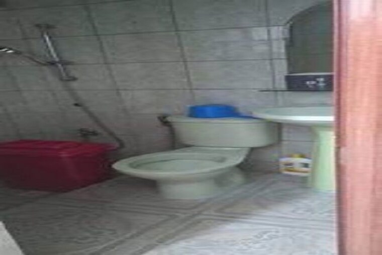 Bathroom, beliaghata 2 Bedroom 624 Sq.Ft. Apartment In Beliaghata Kolkata 3510862