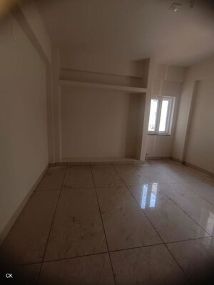 Room in 3 BHK Apartment at Sardar Nest, Gajuwaka – for Sale