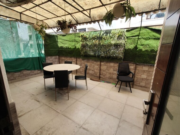 Team Area, netaji subhash place Commercial Office Space 487 Sq.Ft. In Netaji Subhash Place Delhi 10297918