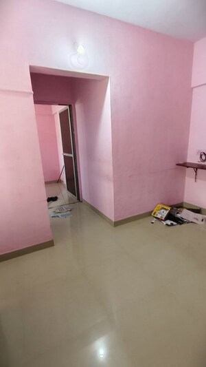 Room in 1 RK Apartment at Satellite Garden, Goregaon East – for Rent