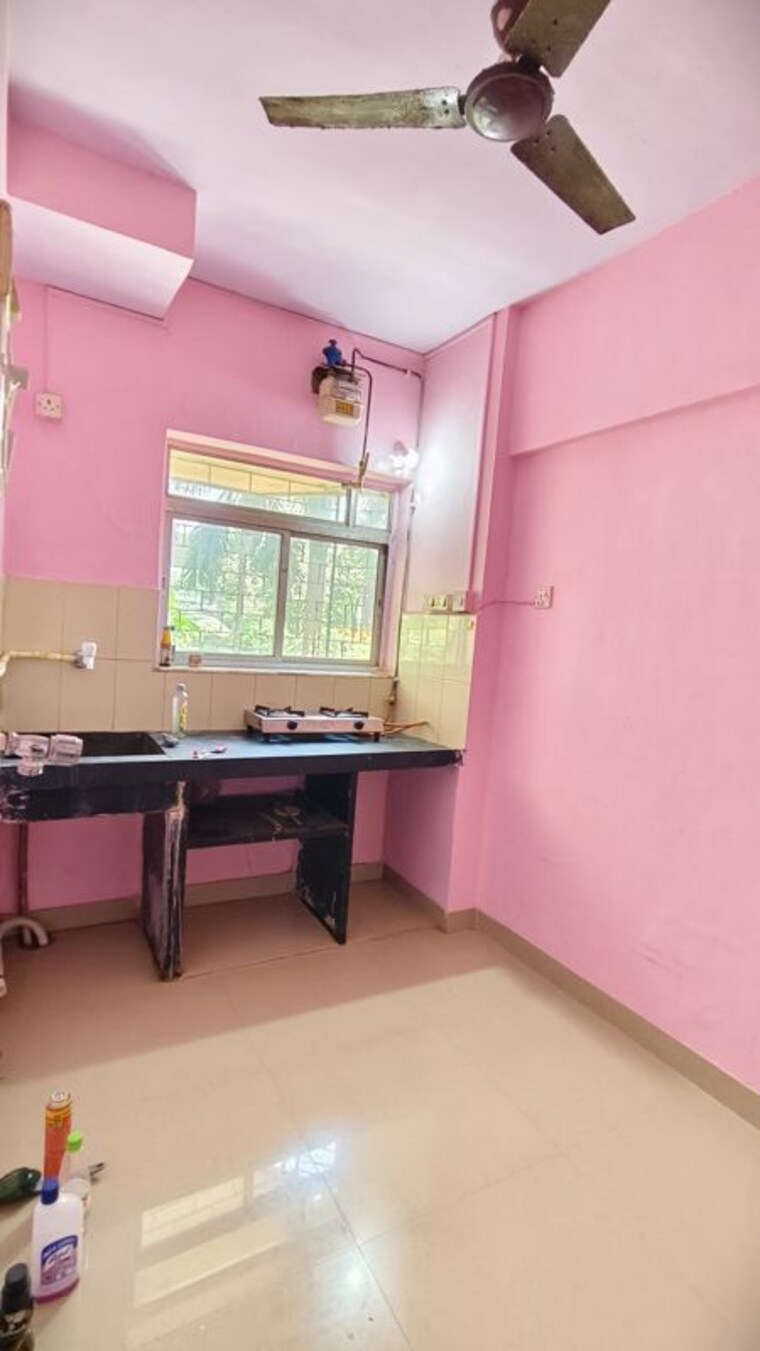 Living Room, satellite-garden 1 RK 350 Sq.Ft. Apartment In Goregaon East Mumbai 10297942
