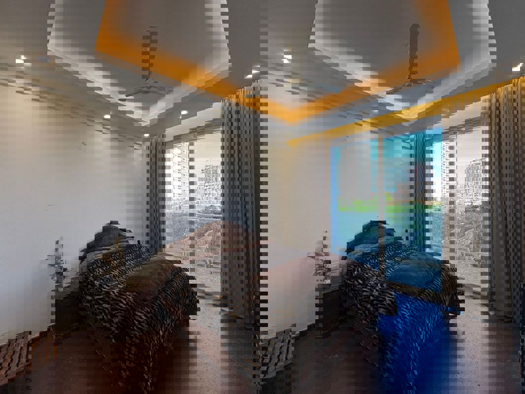 2 BHK 1280 Sq.Ft. Apartment in Omaxe Lake