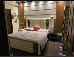 Bedroom in 3 BHK Apartment at Gaur City 1st Avenue, Sector 4 Greater Noida – for Rent
