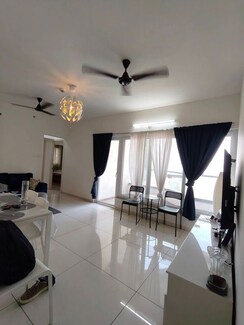 2 BHK + Pooja Room,Study Room Apartment For Rent in Avon Vista