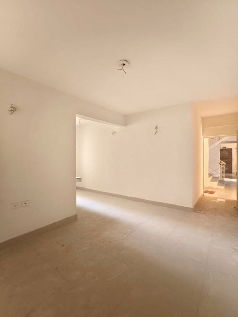 Room, suncity-avenue-102 2 Bedroom 820 Sq.Ft. Apartment In Sector 102 Gurgaon 10297996