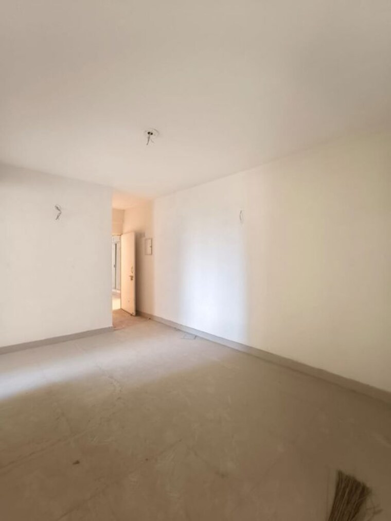 Room, suncity-avenue-102 2 Bedroom 820 Sq.Ft. Apartment In Sector 102 Gurgaon 10297996