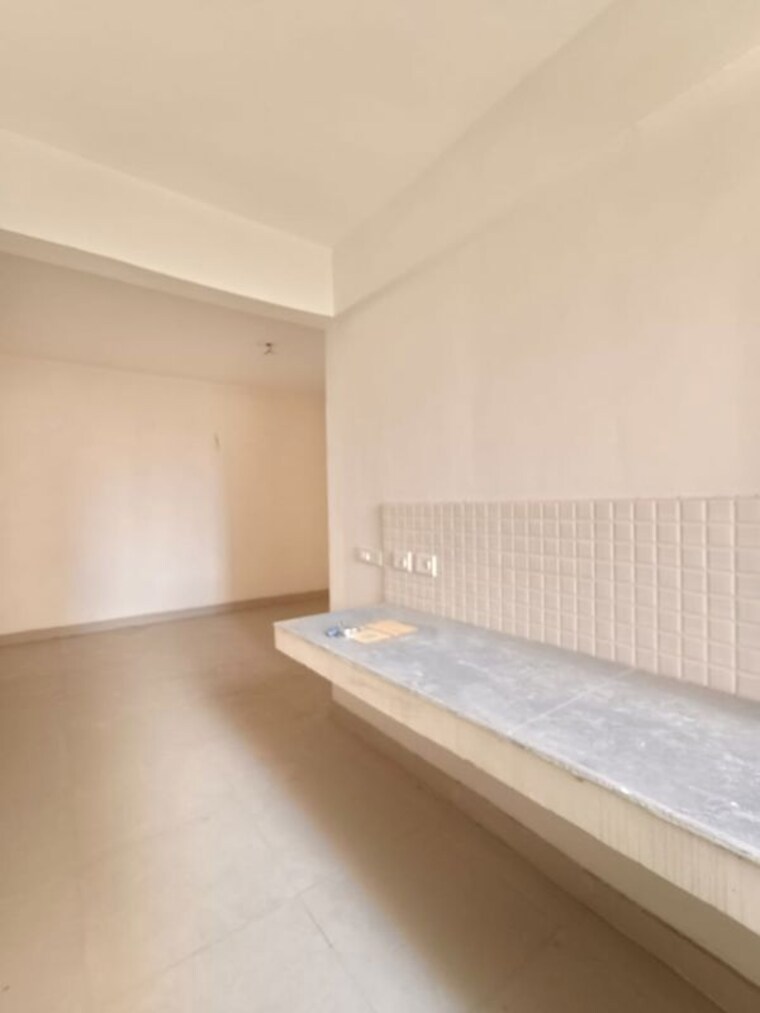 Room, suncity-avenue-102 2 Bedroom 820 Sq.Ft. Apartment In Sector 102 Gurgaon 10297996