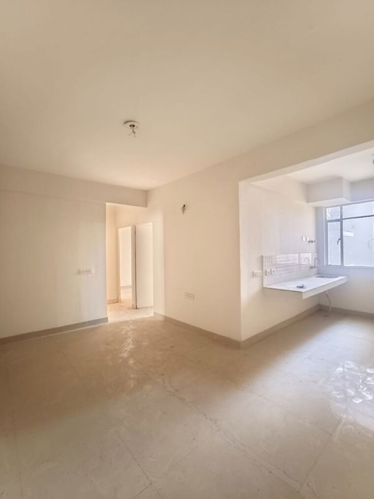 Room, suncity-avenue-102 2 Bedroom 820 Sq.Ft. Apartment In Sector 102 Gurgaon 10297996