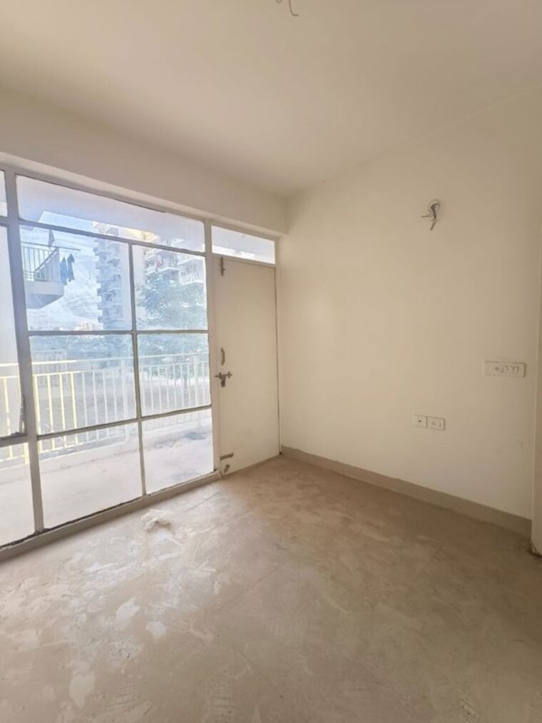 Room, suncity-avenue-102 2 Bedroom 820 Sq.Ft. Apartment In Sector 102 Gurgaon 10297996